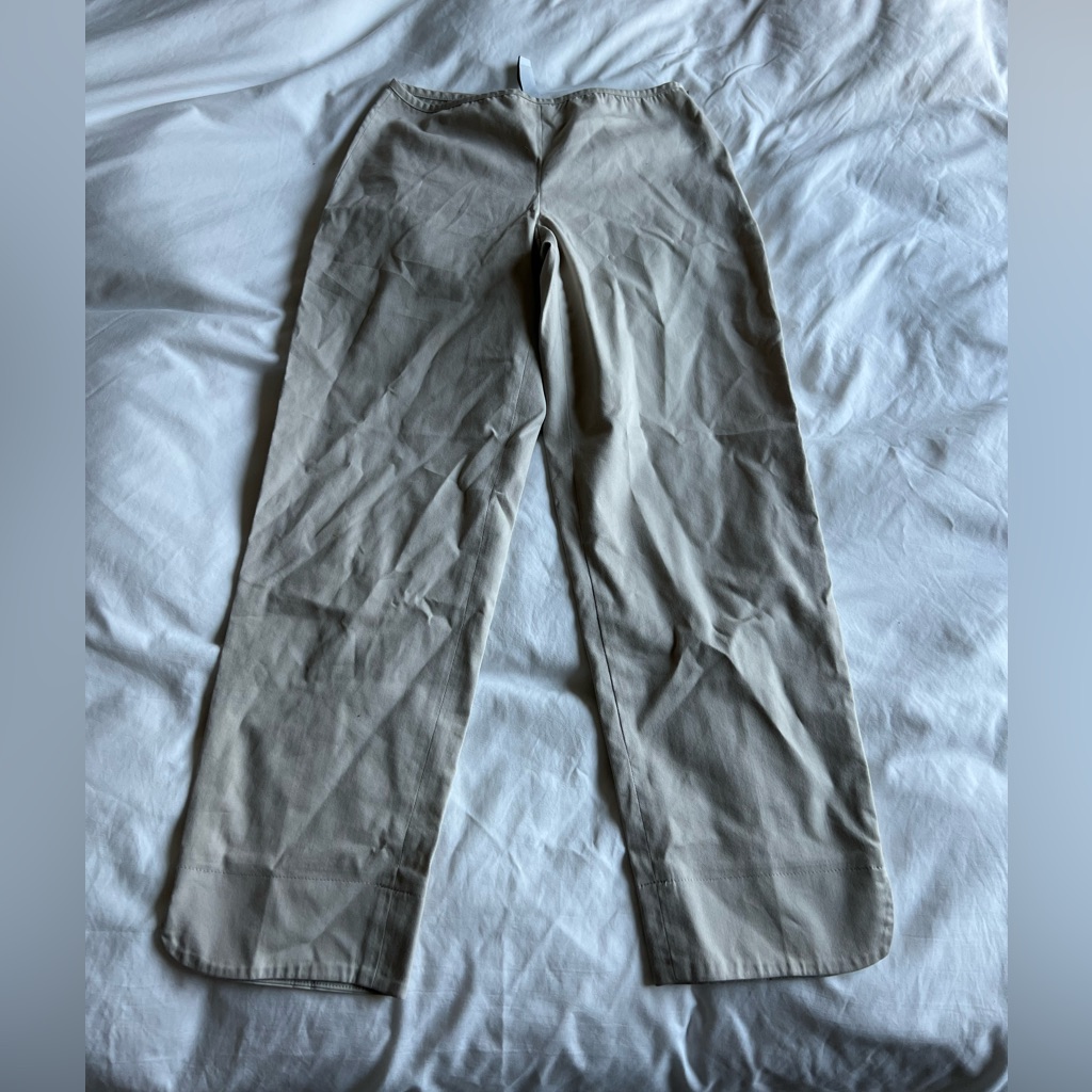 Cream Capris